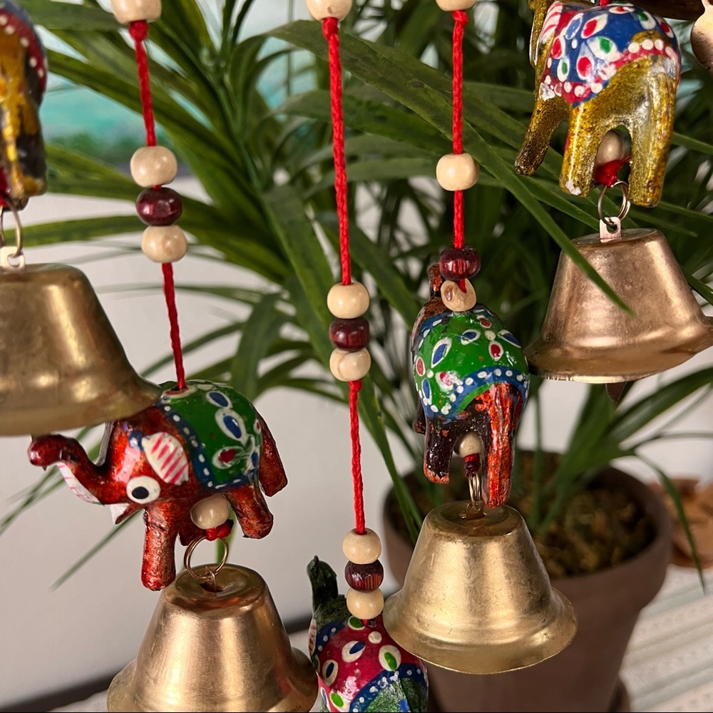 💥5 STAR Rated💥 NWOT Handcrafted Wood Elephant Wind Chime